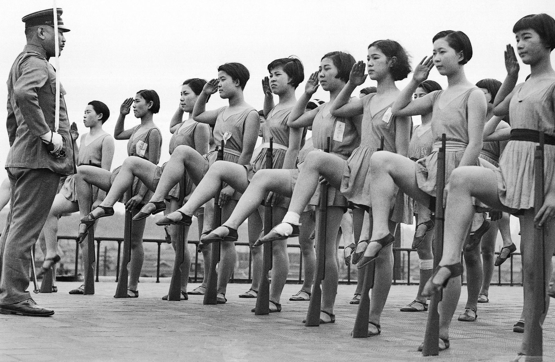 1937: Japan Dance